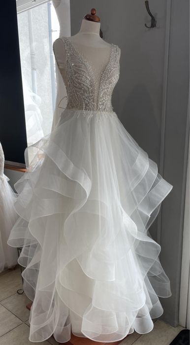 Piękna suknia ślubna