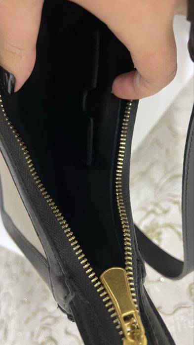 Сумка Balmain стильна