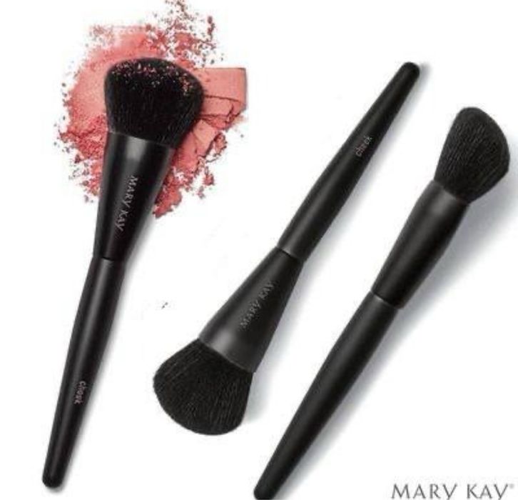 Pędzel do Różu 3 w 1 Mary Kay