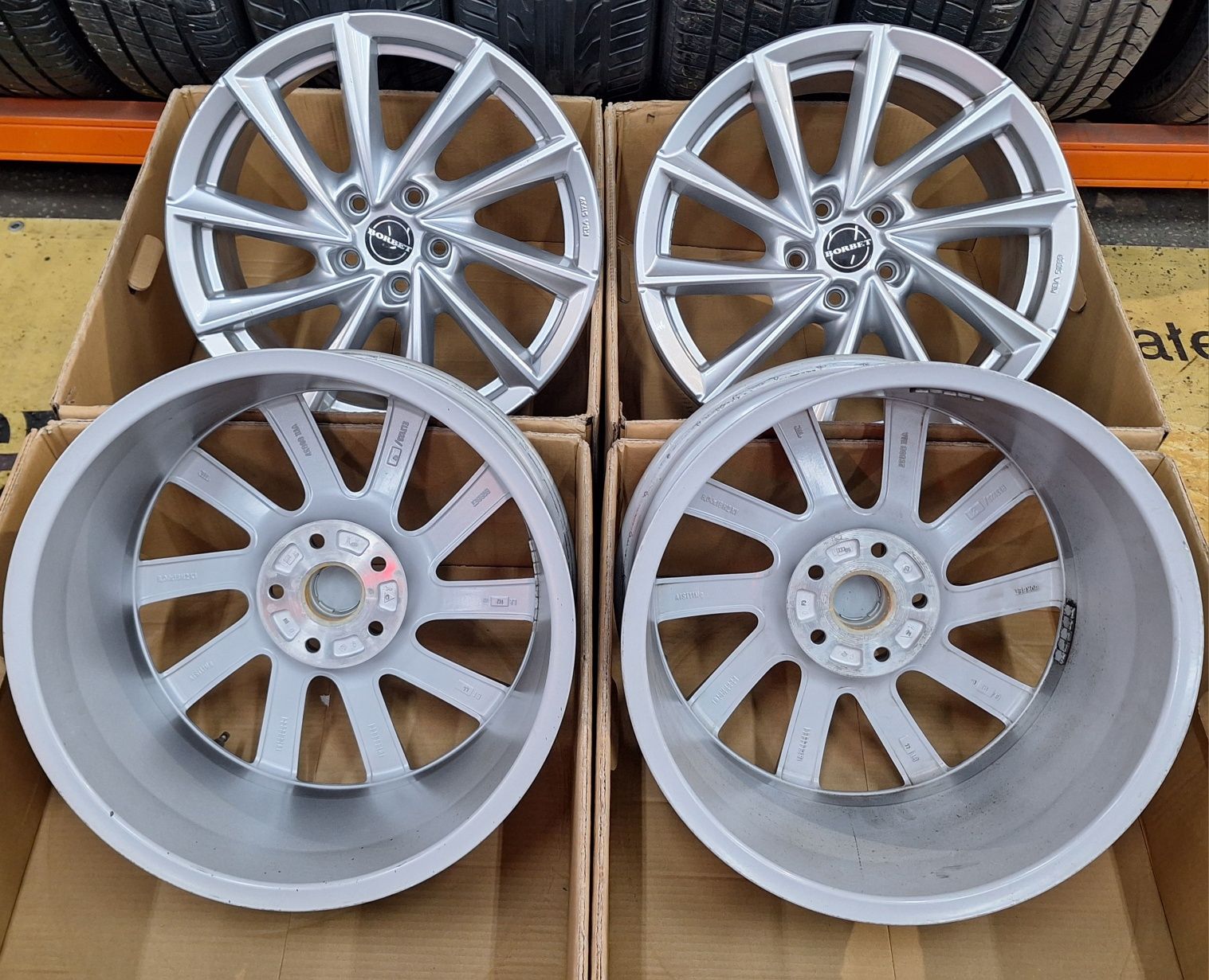 Felgi 5x112 8Jx18 Et.44 Audi A4 A6 Skoda VW