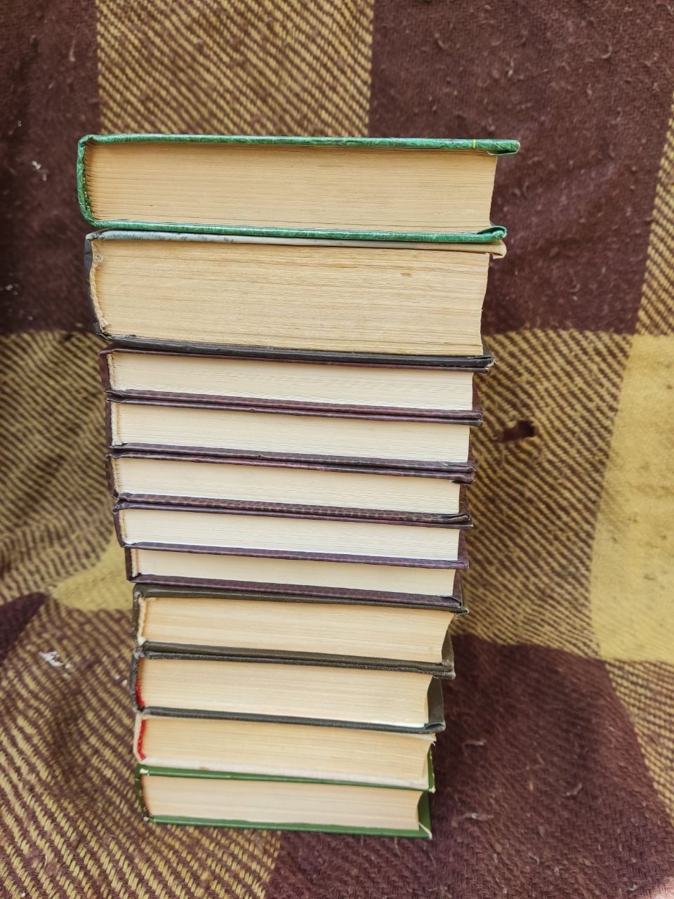 Артур Конан Дойль коллекция детективов продаю 7 книг вместе