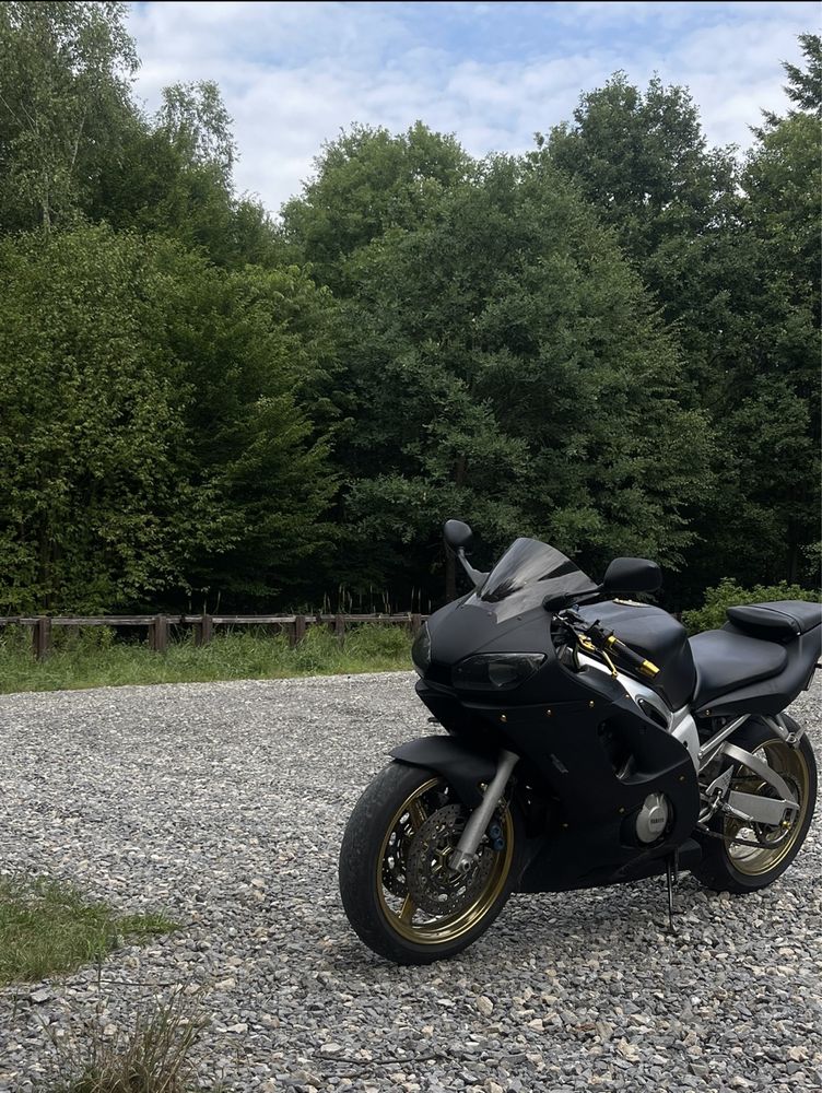 Sprzedam Yamaha r6 rj03