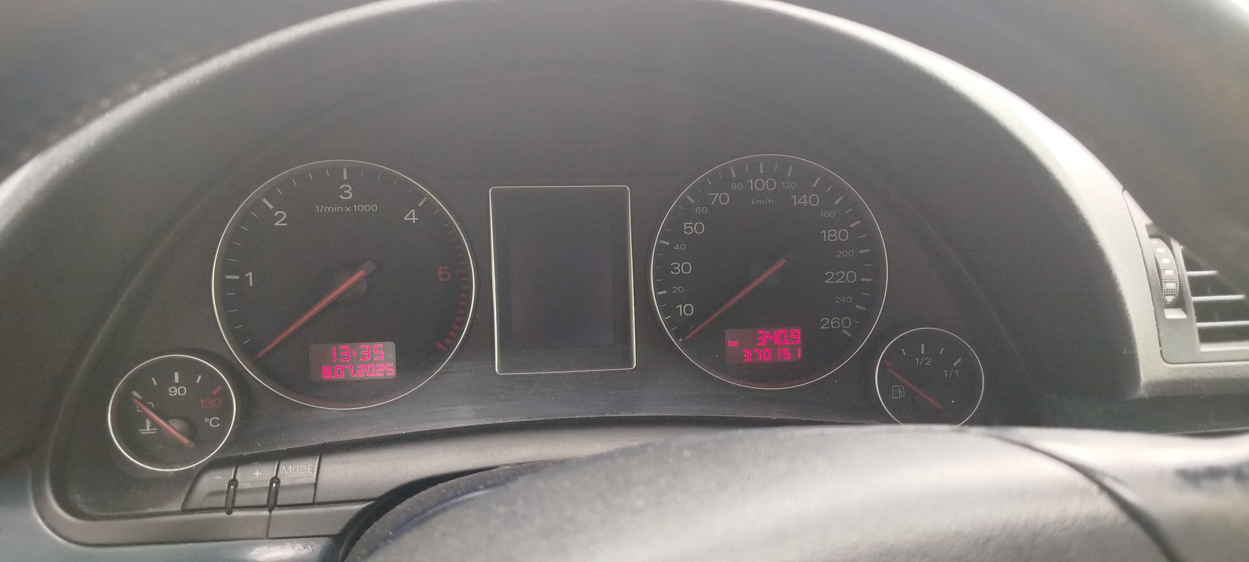 Audi A4 B6 1.9 TDI 130 KM 2002r - uszkodzony, do naprawy
