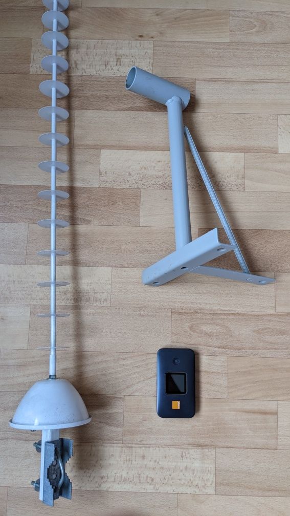 Huawei E5785Ih-22c 4g wi fi poyтер