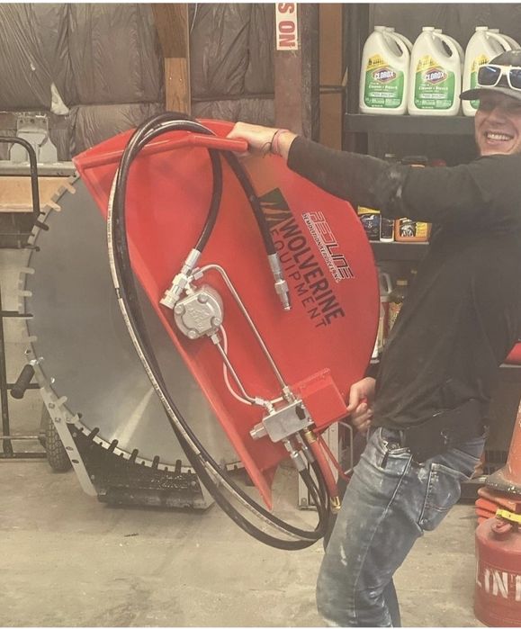 Алмазна різка пройомів демонтаж армобетону