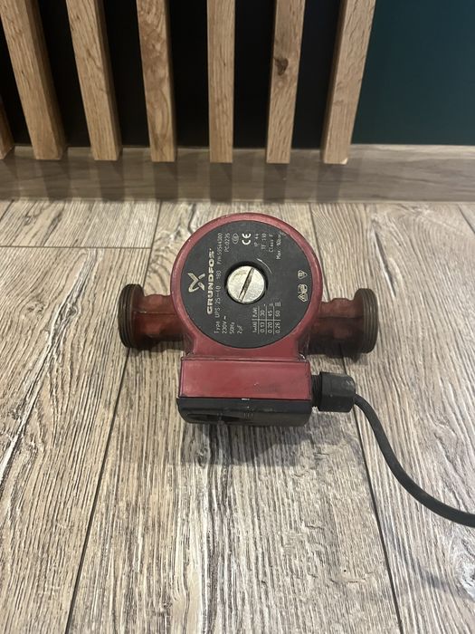 Pompka obiegowa CO GRUNDFOS UPS 25-40 oryginalna