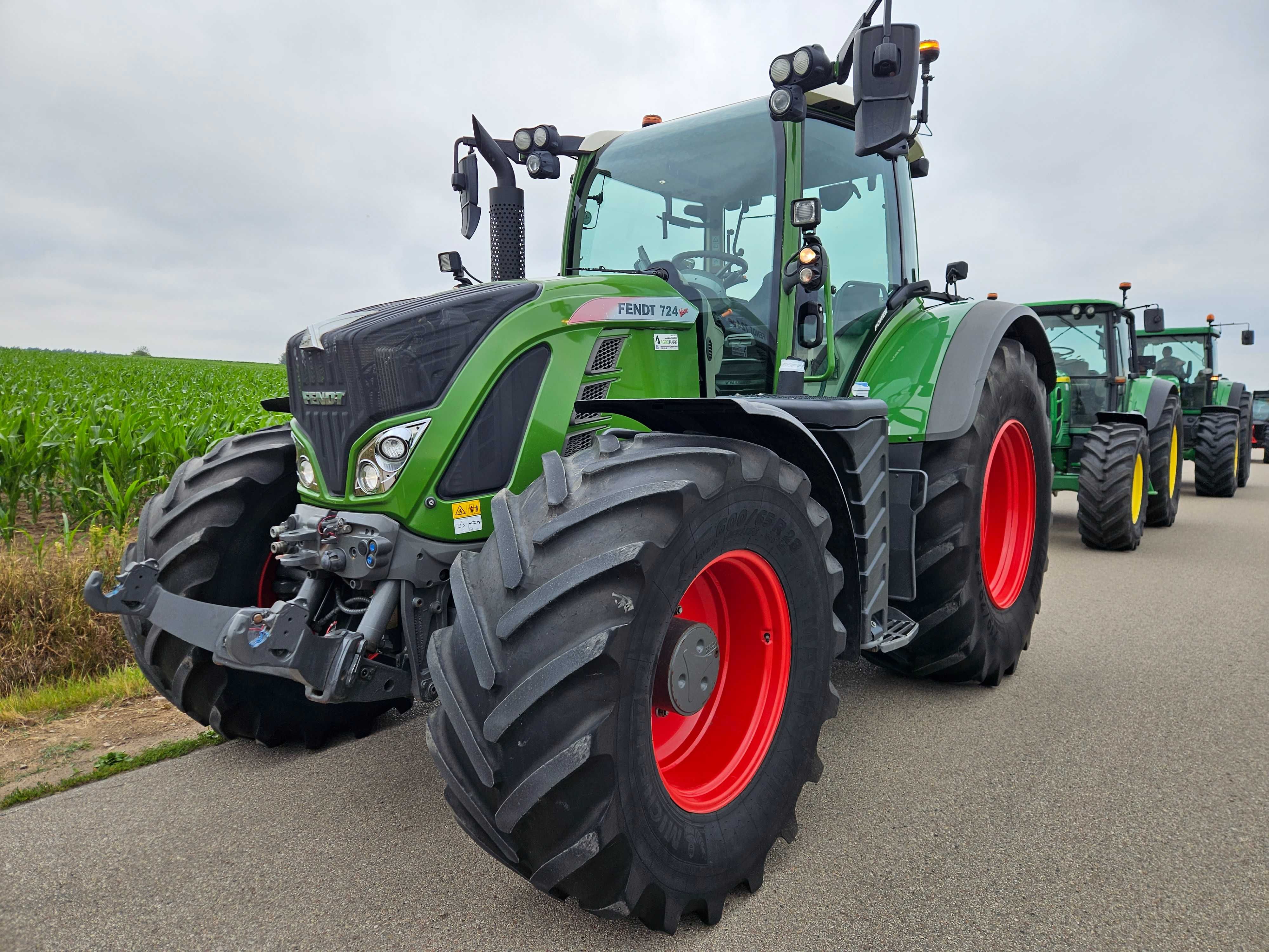 Fendt 724, 720 power