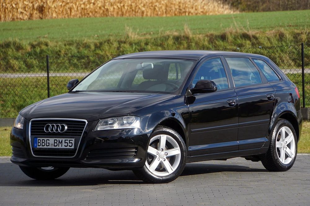 Audi A3 Sportback 1.6MPI 102KM Navi MMI Cała Oryginał Zero Rdzy Ful Aso z Niemiec 1 Reka