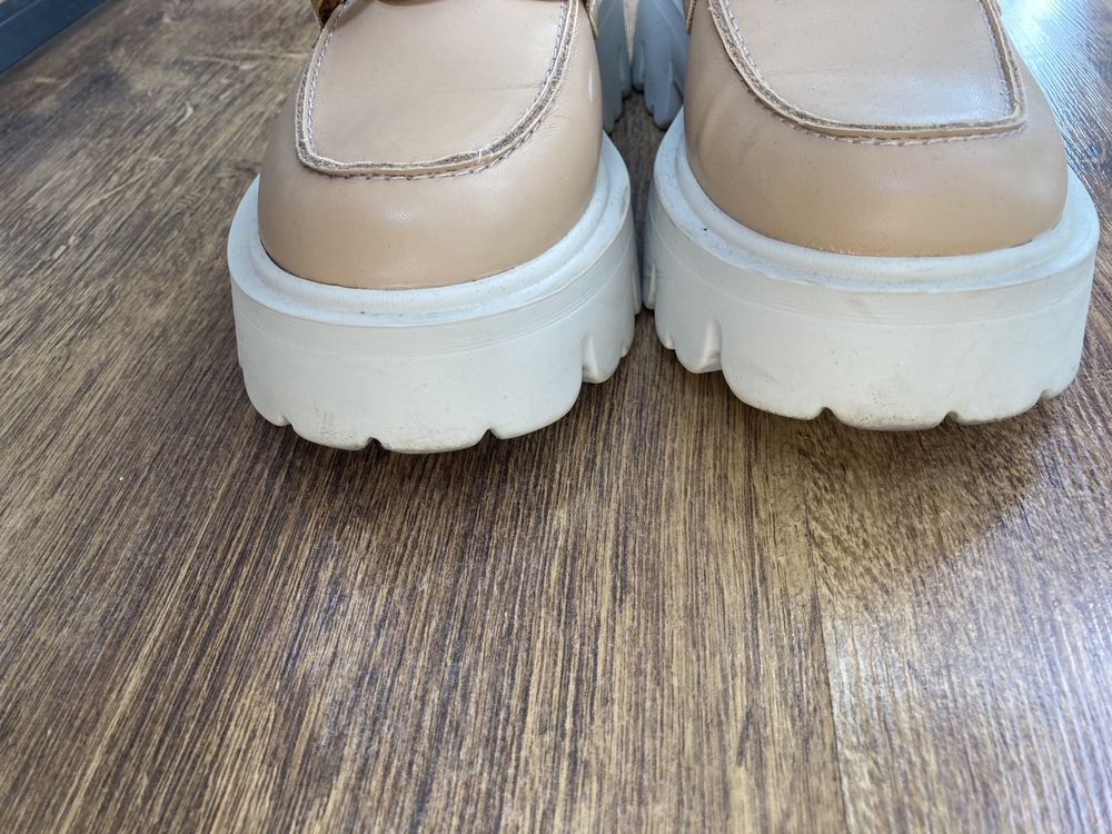 Loafersy Catwalk rozm. 37