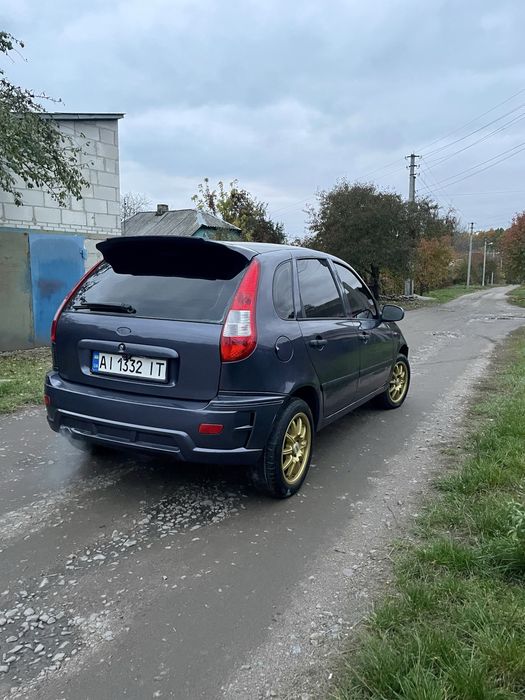 Лада каліна -**на бензині