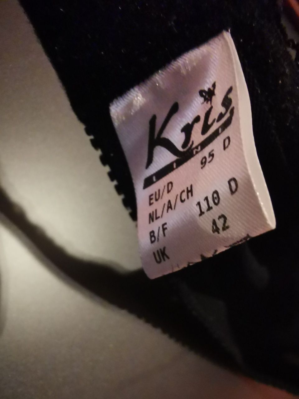 Biustonosz Kris 95 D