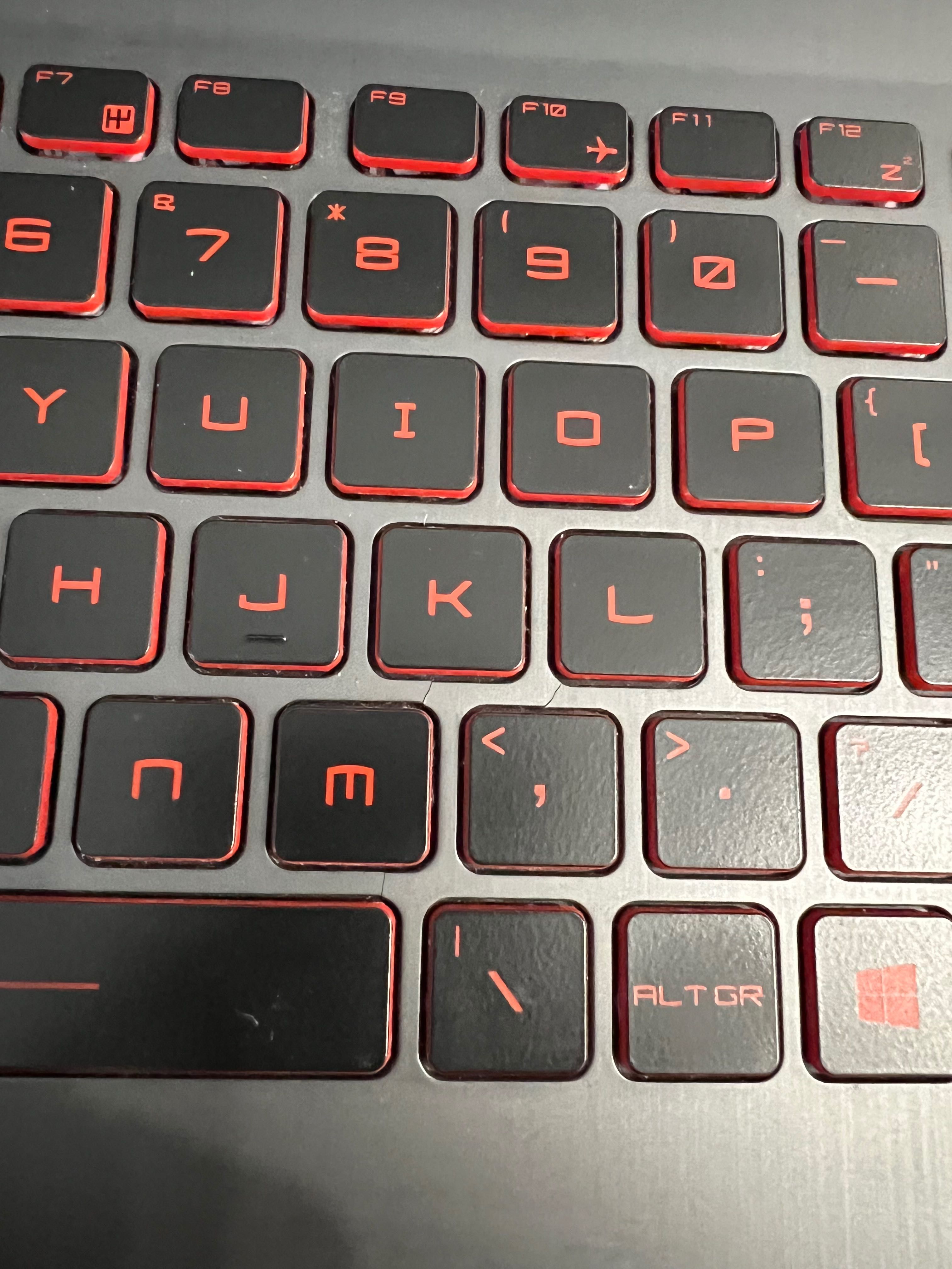 Laptop MSI GV72 8RE I7/16GB/1500GB