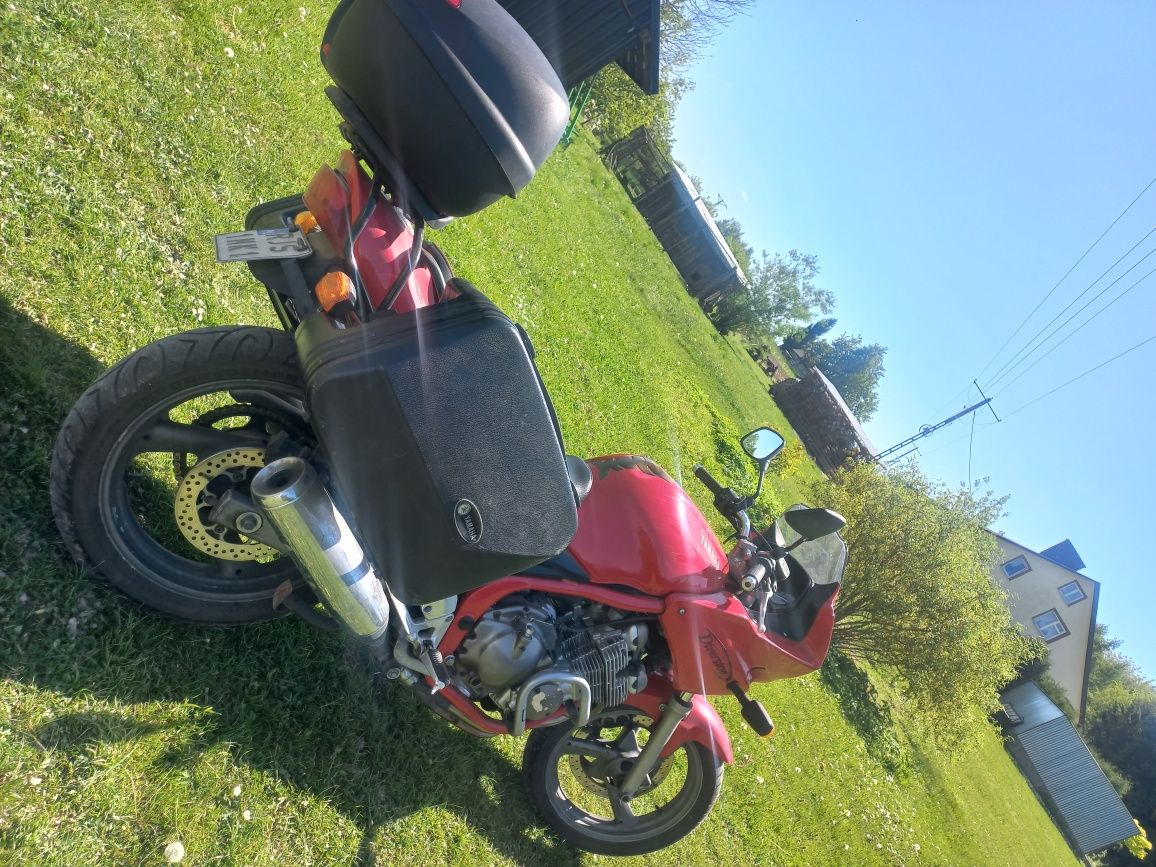 Motocykl Yamaha XJ 600S