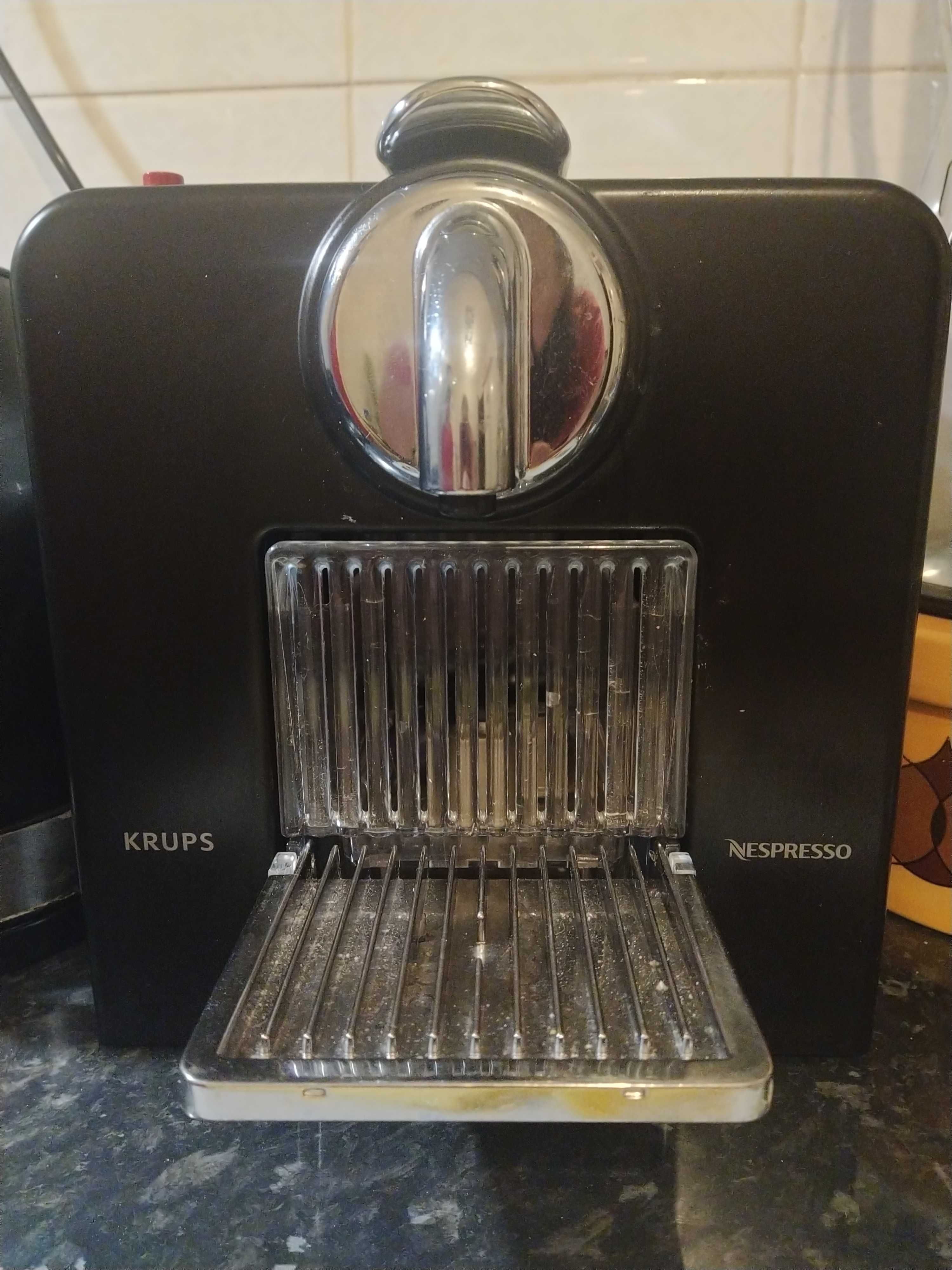 Máquina de café  Krups Nespresso