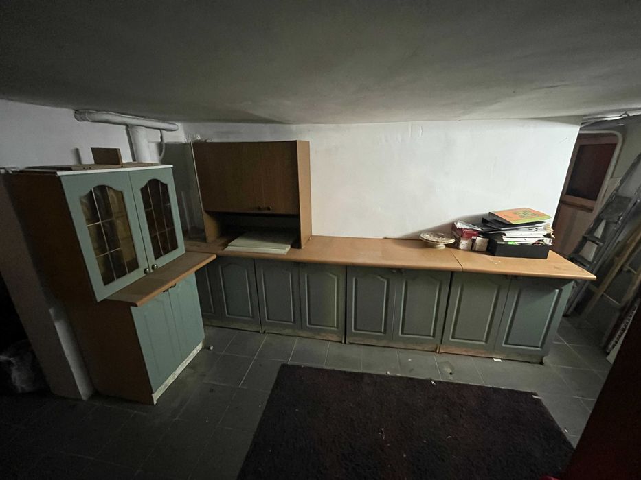 Oddam za darmo zestaw szafek – pomogę w demontażu i wyniesieniu!