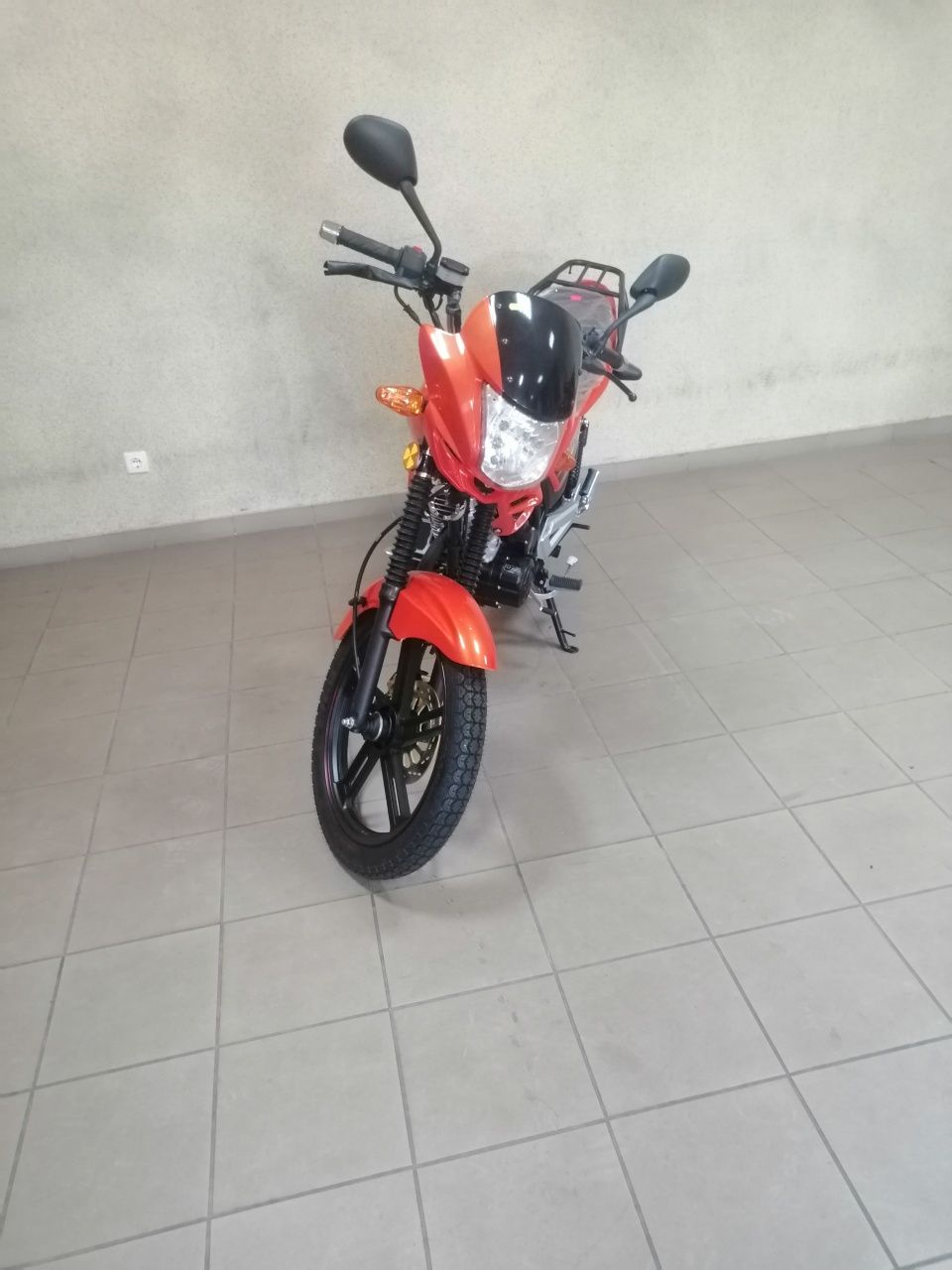 Мотоцикл Спарк 200