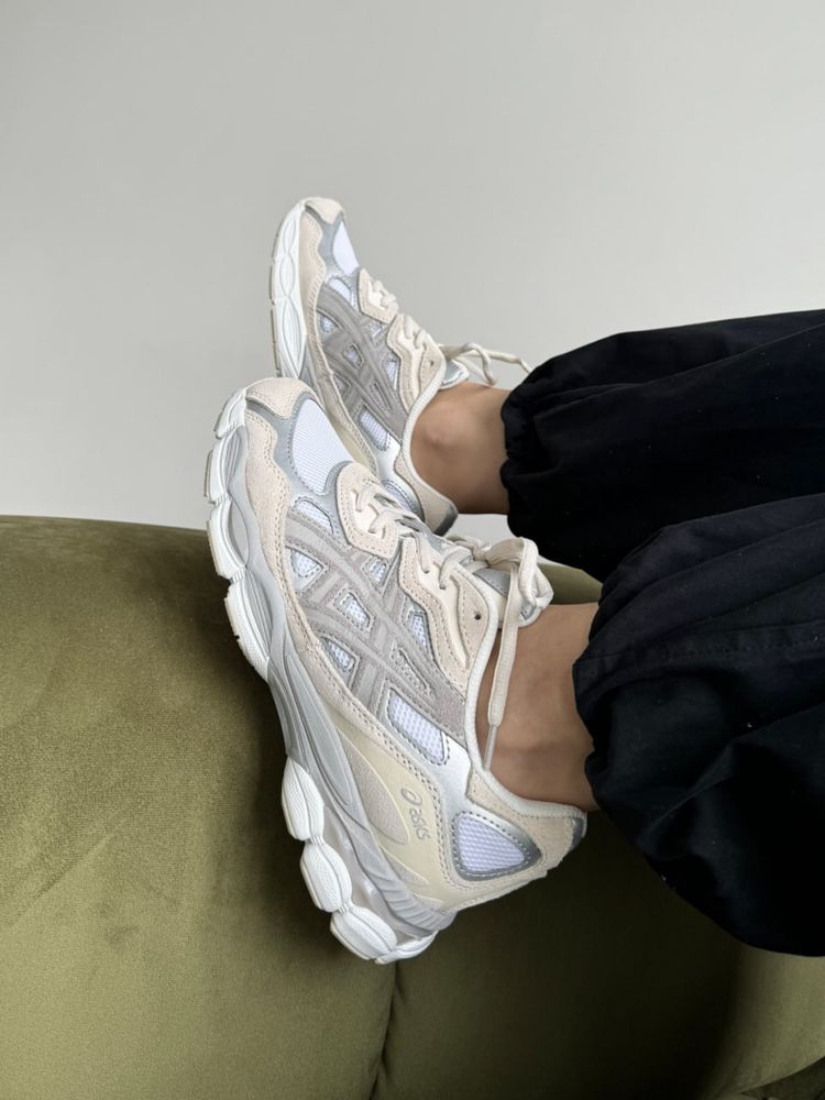 Asics Gel-NYC Beige/Silver