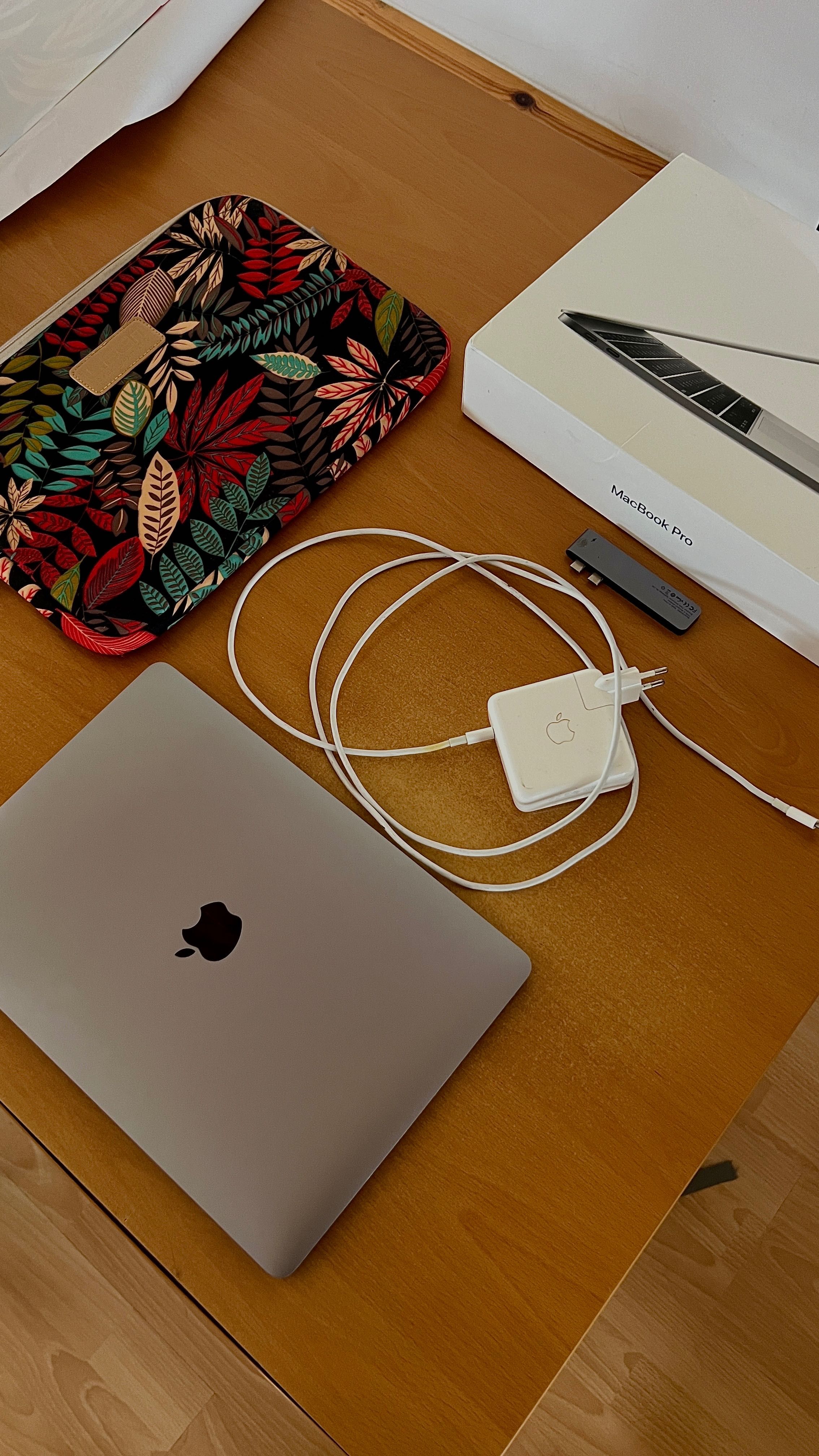 MacBook Pro 2016 13' stan idealny