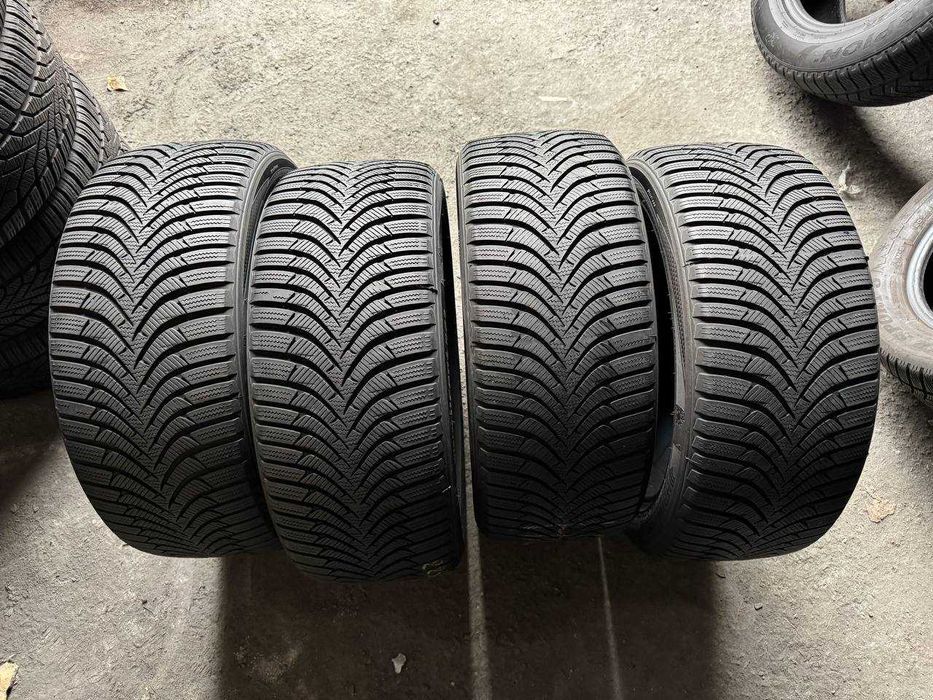 Шини зима 225/45/R17 Hankook Winter Icept Rs2 2022рік