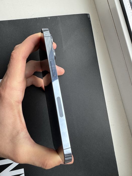 iPhone 13 Pro 1TB • Sierra Blue • Neverlock