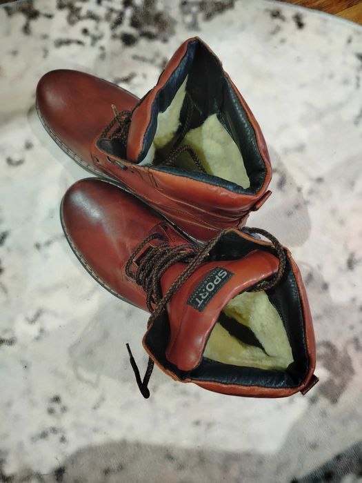 Ботинки зимние кожаные новые 44 размер