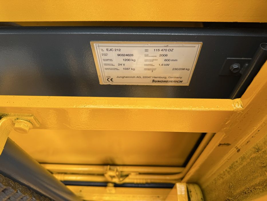 Paleciak elektryczny Jungheinrich Ejc 470 cm 1200 kg wózek sztaplarka