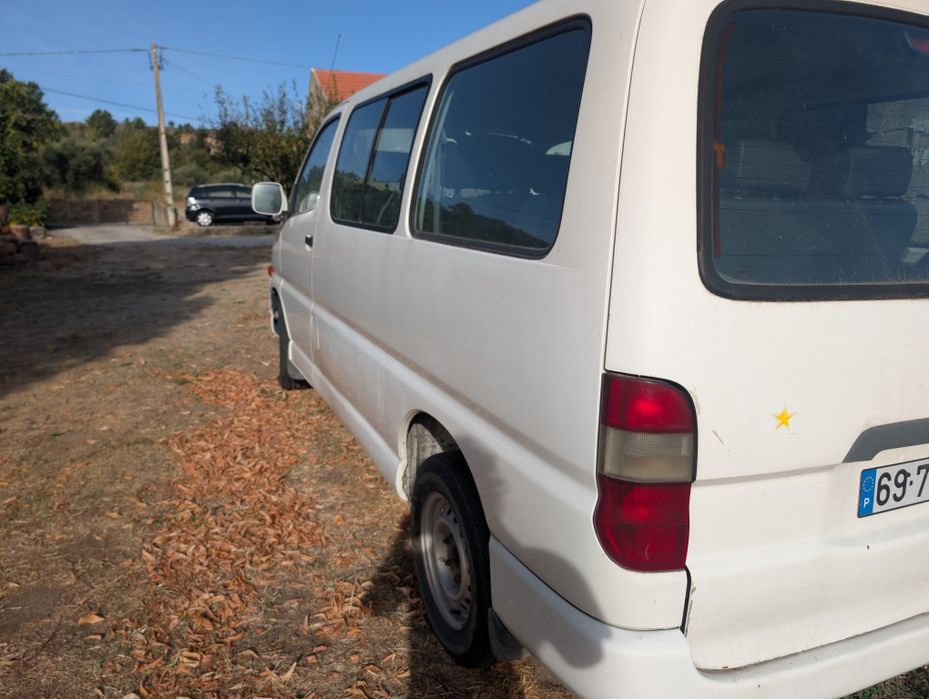 Toyota Hiace H24 1999