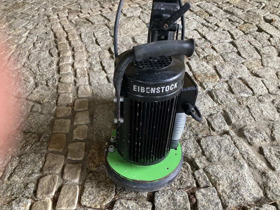Szlifierka do posadzek betonowych Eibenstck EBA235.1