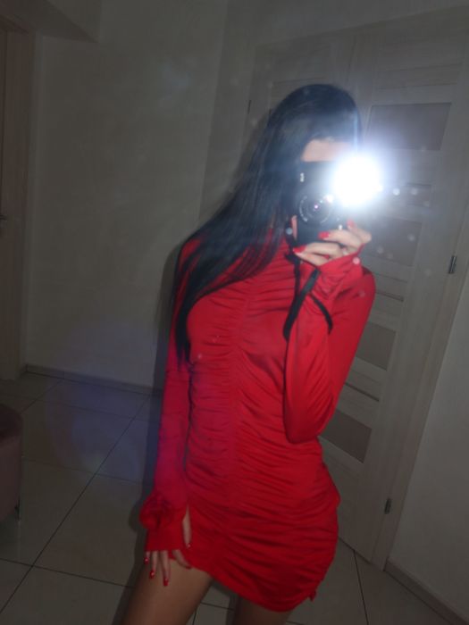 Міні сукня з трояндами