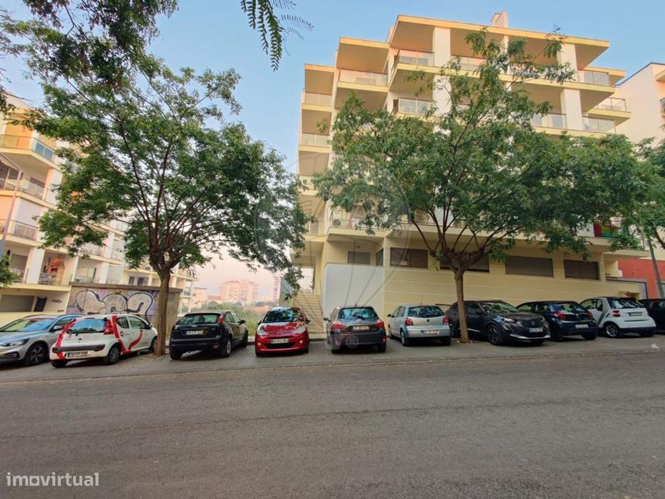 Apartamento T1 para arrendamento