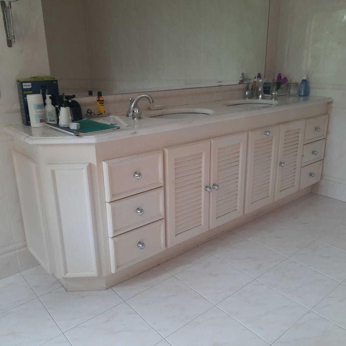 Móvel com tampo mármore para cozinha / WC