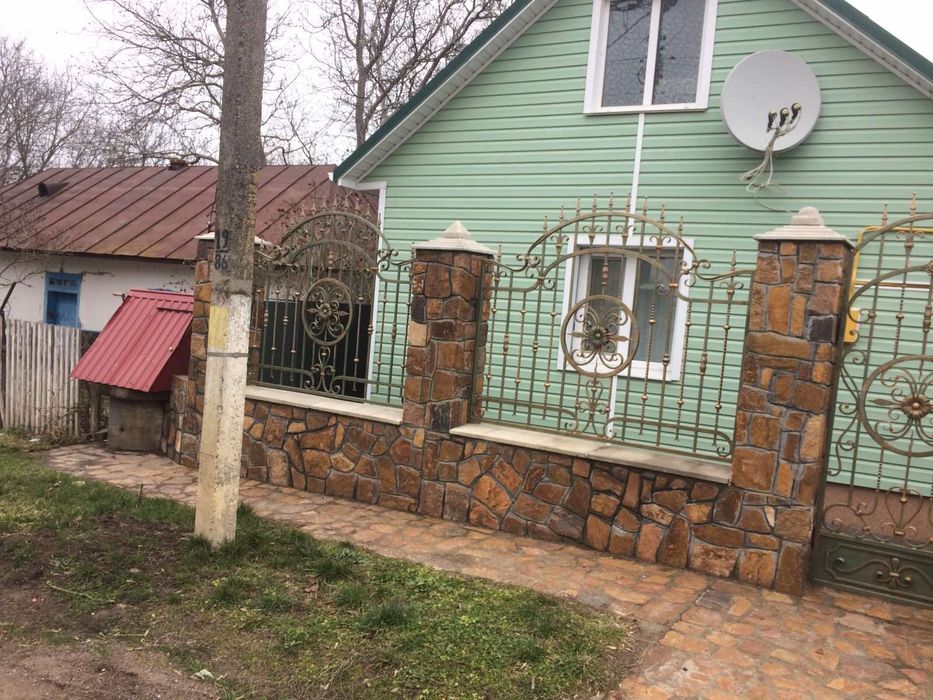 Приватний будинок