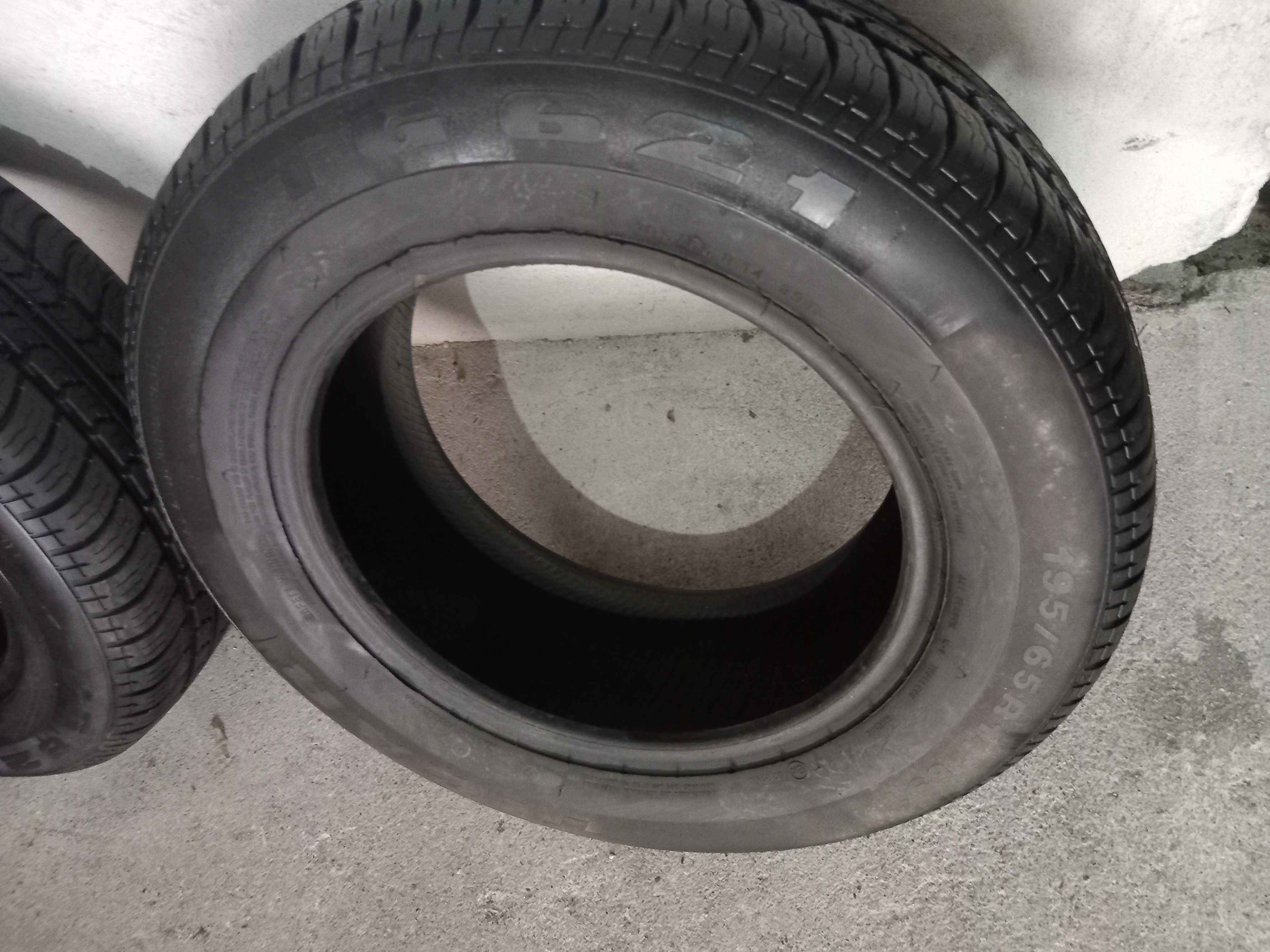 4 pneus Novos 195/65R14