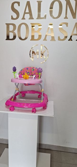 Nowy chodzik, Salon Bobas Suchedniów ul. Langiewicza 3