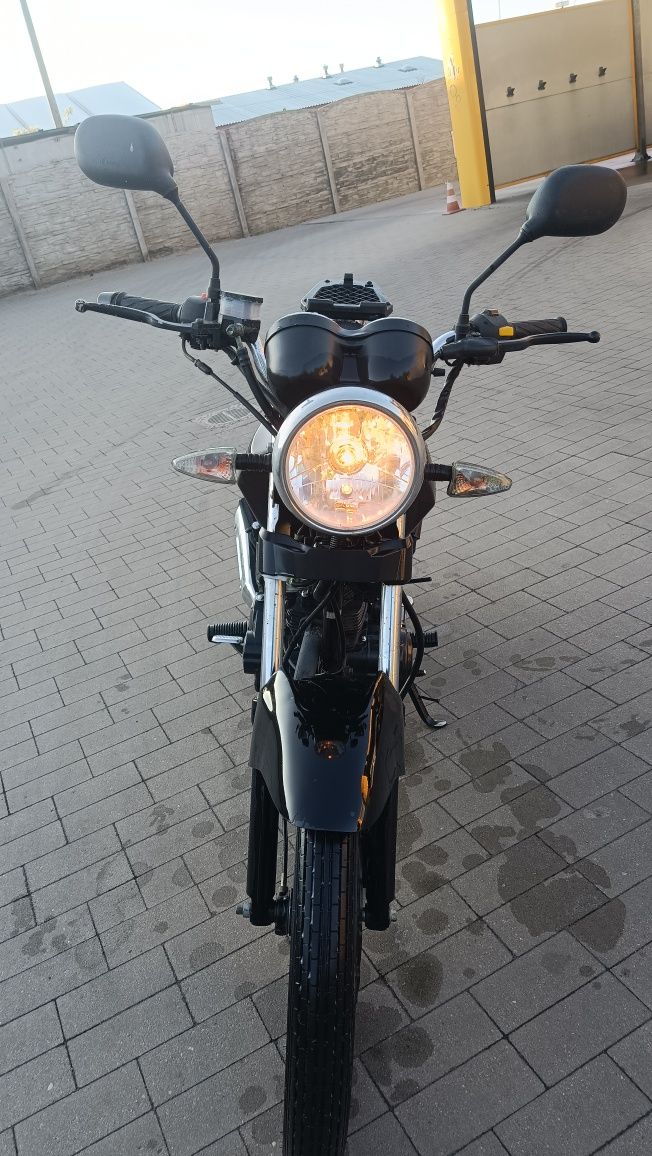 Motocykl Barton 125/ 3500km przebieg