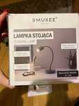 Lampka stojąca na biurko lub szafkę nocną