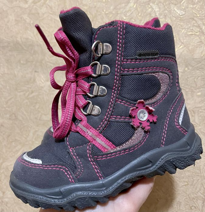 Дитячі зимові черевики superfit 24, 25 , 27   Устілка:15.5; 16; 17,5см