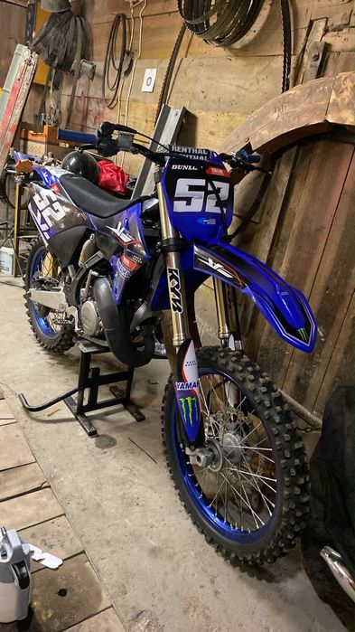 Yamaha yz 125 22r świeżo po serwisie - gotowa do jazdy vforce4r