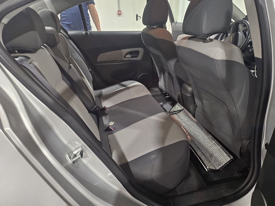 Chevrolet Cruze 1.6 gasolina