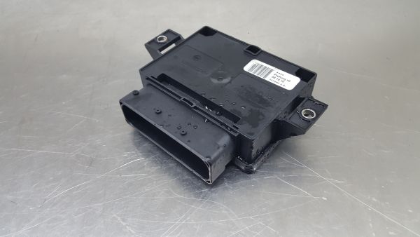 Módulo do travão auto / parque MERCEDES-BENZ CLA Coupé (C117)