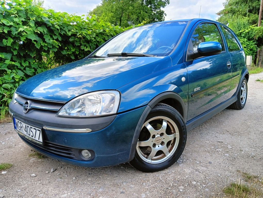 Opel Corsa 1,2 Benz 01r automat bdb stan do jazdy klima