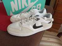 (r. Eur 42,5- us9) Nike Sb Alleyoop White Black CJ0882,-100