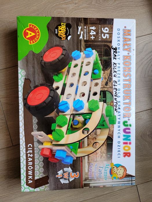 Maly Konstruktor Junior - ciężarówka