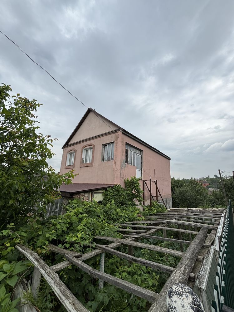 р Будинок біля міста, автономне газове, гараж, 25 сот