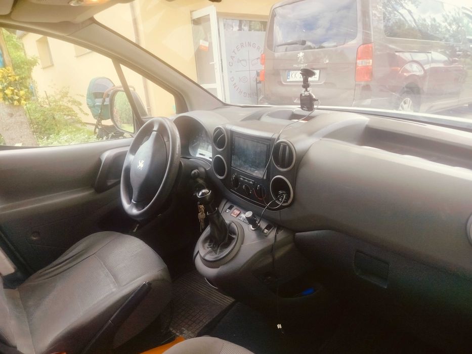 Peugeot partner 2010 furgon długie opłaty