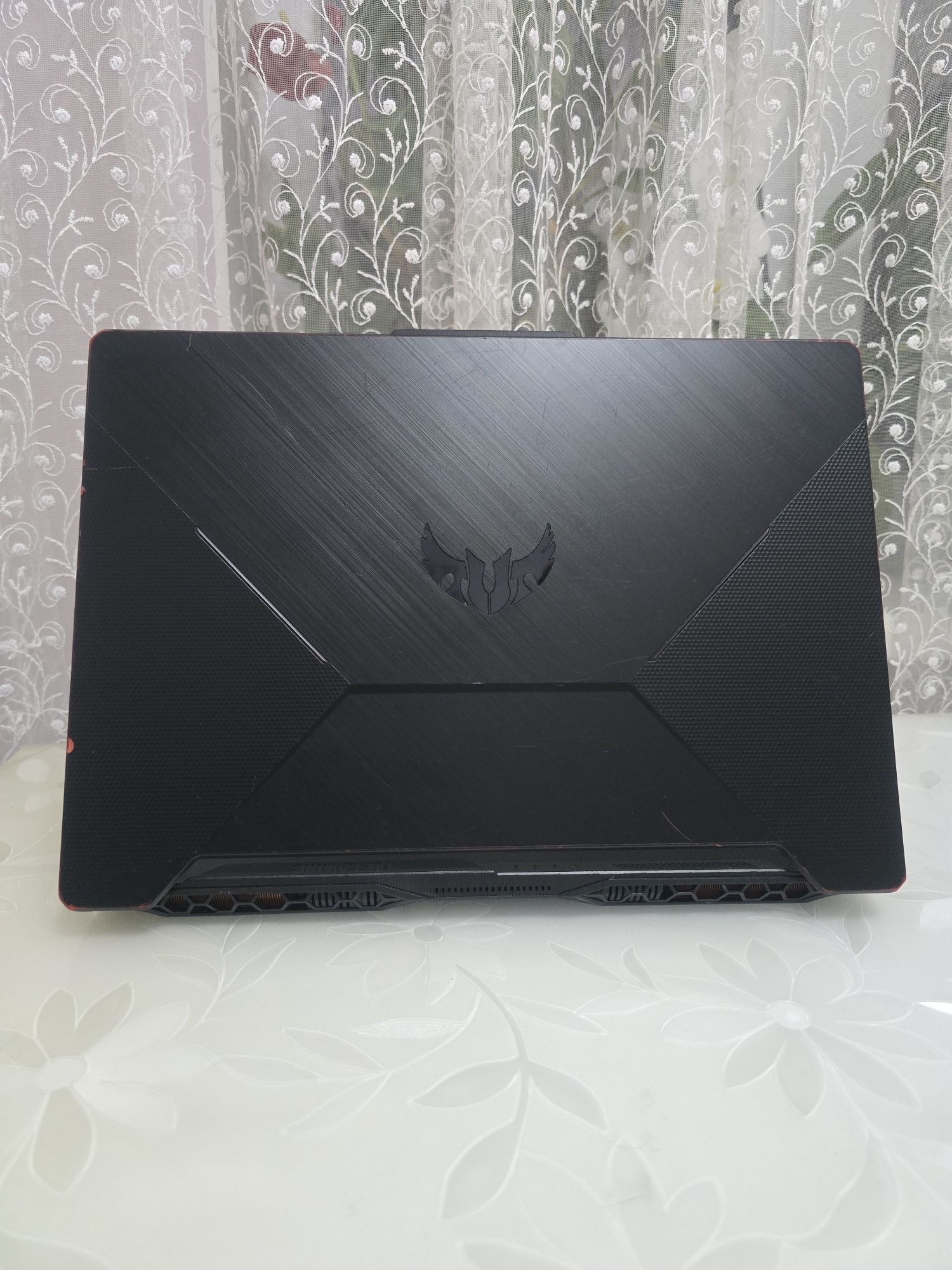 Asus TUF A15/144Hz/Ryzen 7 4800H×16CPU/1660Ti 6GB/RAM:16GB/SSD:512