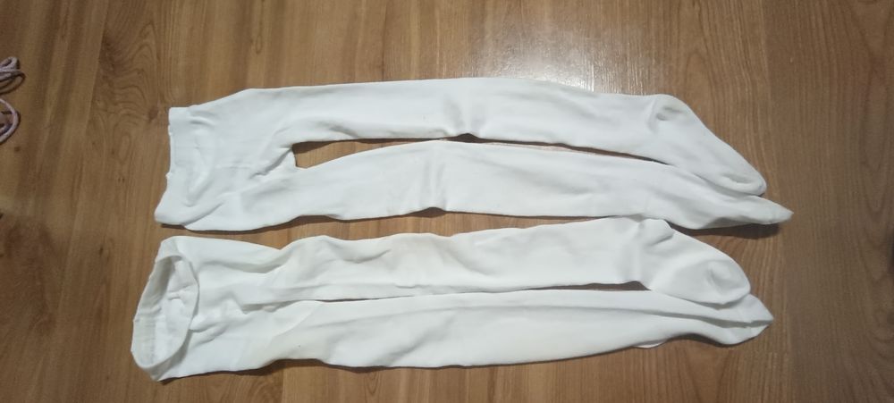 Rajstopy białe i granatowe 128/ 134