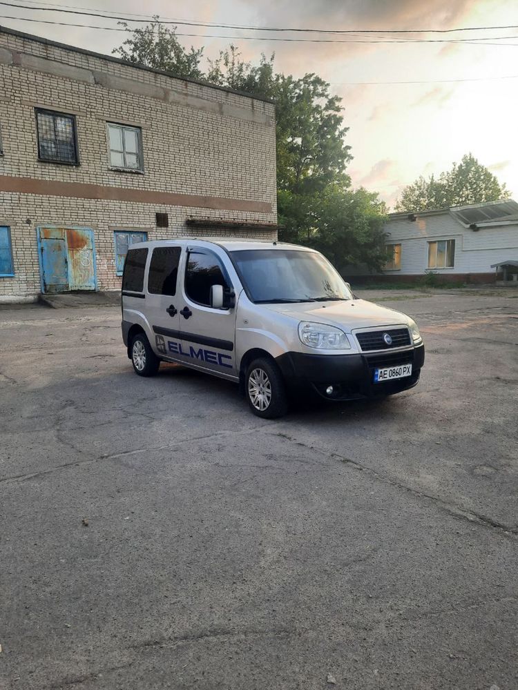 Fiat Doblo 2007 дизель 1,9 двигун