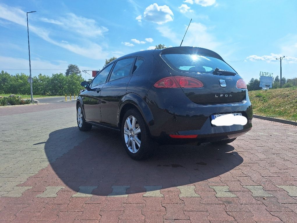 Seat Leon 1.6 MPI 2007 rok.