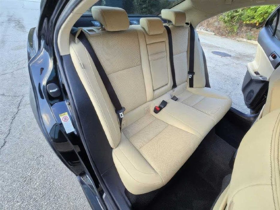 Lexus IS 200t      2016